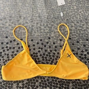 BoutineLA Lily Yellow Petite Top